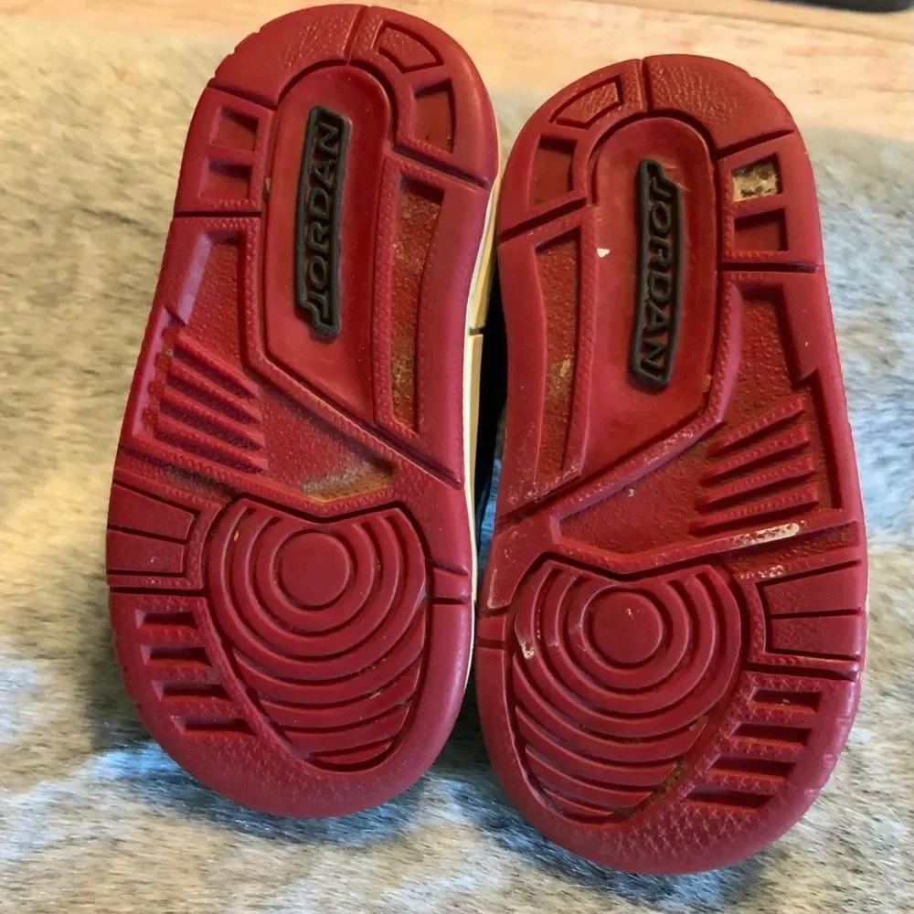 Nike Kids Air Jordan Flight TR 97 Shoes Size 5C